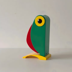 Toucan Lamp